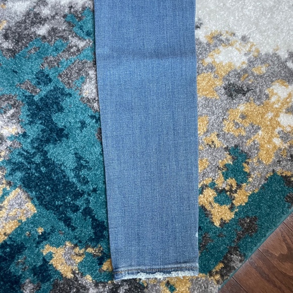 Abercrombie & Fitch Harper Low Rise Flower Super Skinny Jeans Women's 4/27 NWT - Picture 9 of 12